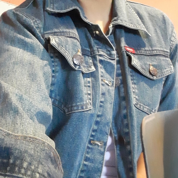 Denim jacket - Picture 3 of 5